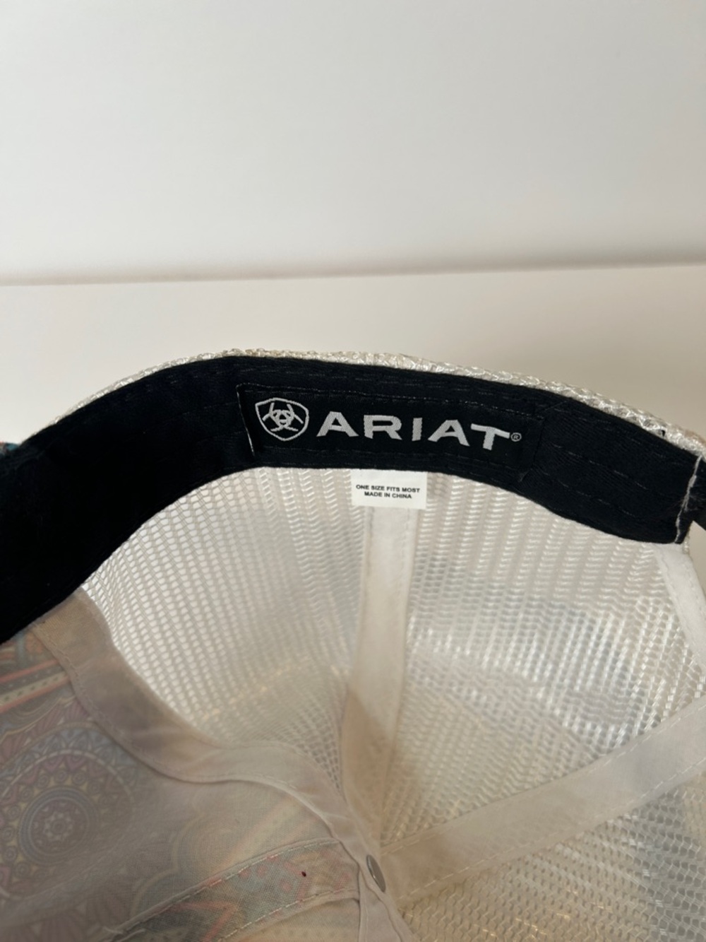 Ariat Multicolor Mandala Mesh Cap with Cream Back /women’s trucker hat - Picture 10 of 14